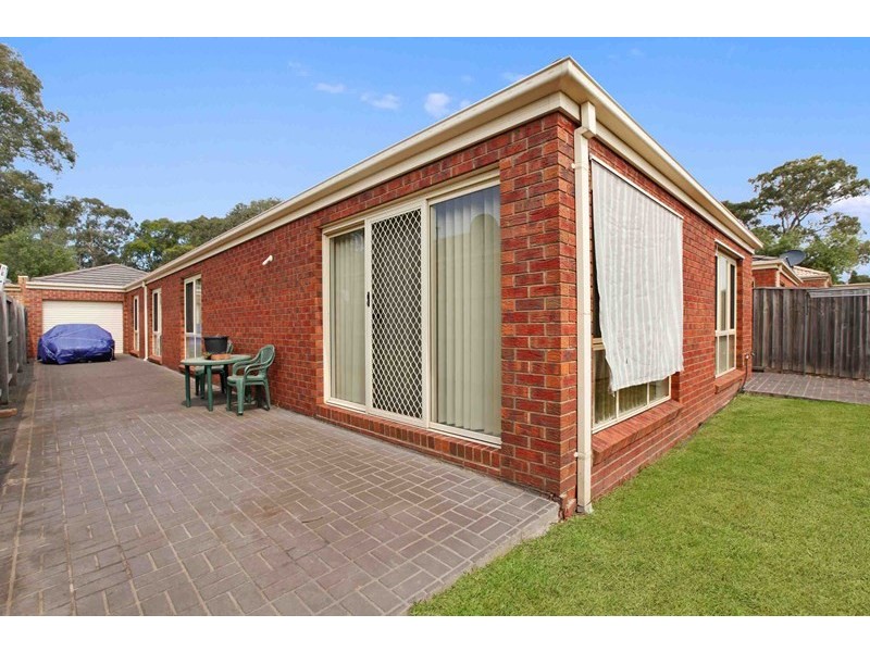 21 and 23 Featherpark Terrace, South Morang VIC 3752