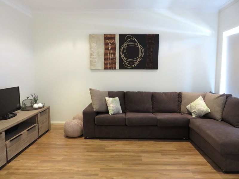 4 Clonard Crescent, Epping VIC 3076