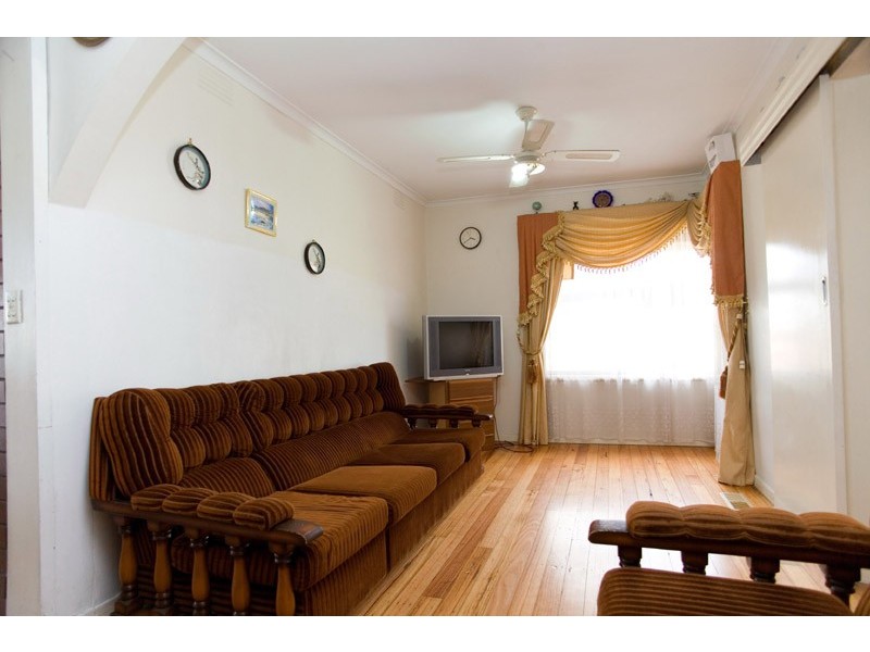 52 Darebin Drive, Thomastown VIC 3074