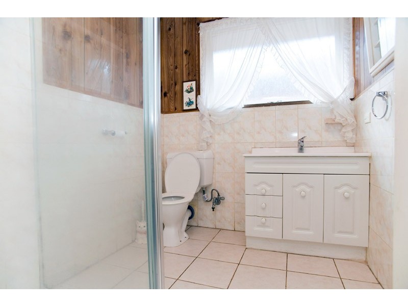 52 Darebin Drive, Thomastown VIC 3074