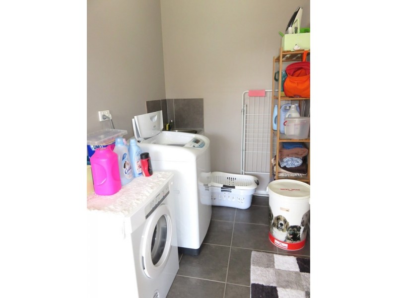 8 Monaco Circuit, Wollert VIC 3750