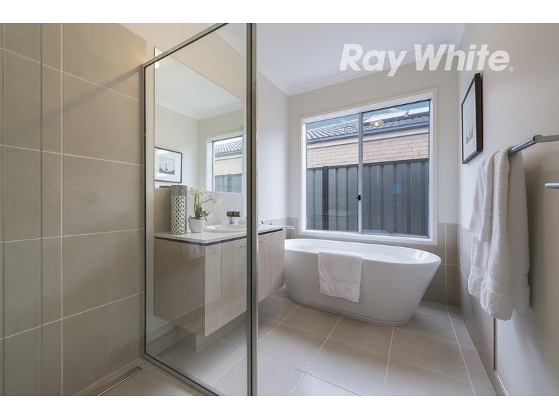 Lot 1925 Whitebark Street, Wollert VIC 3750