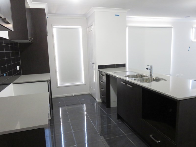 6 (Lot 2725) Florentino Street, Wollert VIC 3750