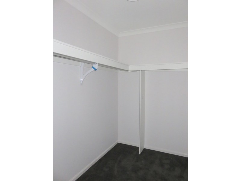 6 (Lot 2725) Florentino Street, Wollert VIC 3750