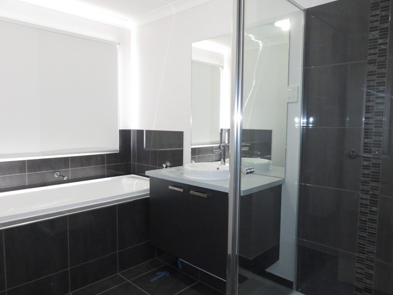 6 (Lot 2725) Florentino Street, Wollert VIC 3750
