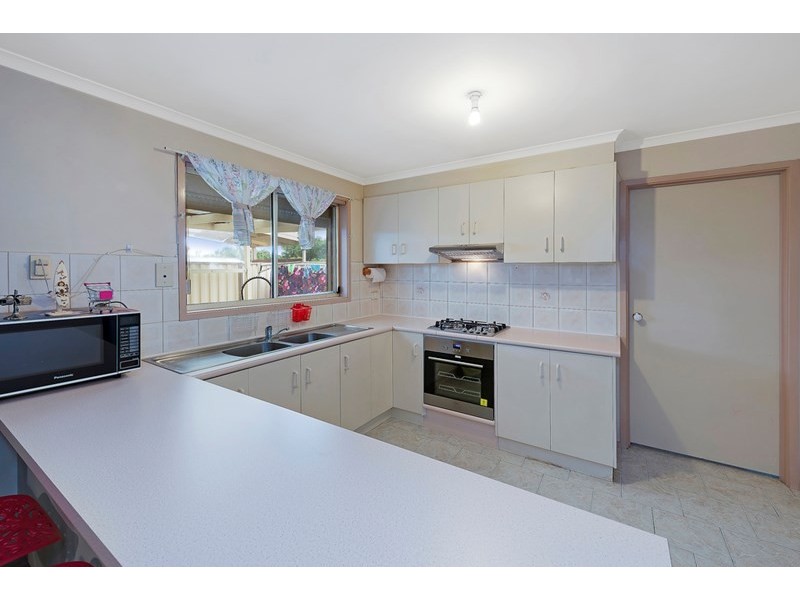 40 Dickens Street, Lalor VIC 3075