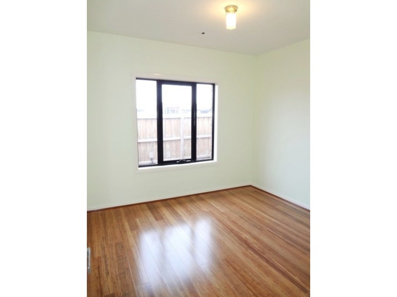 13 Radman Street, Epping VIC 3076