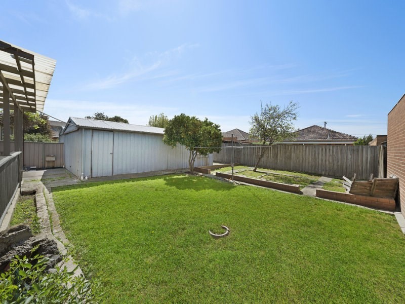 94 Dalton Road, Thomastown VIC 3074