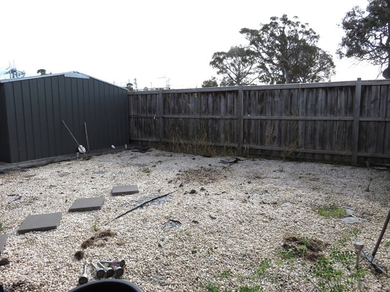 10 Penola Drive, South Morang VIC 3752