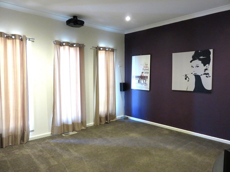 6 Wildflower Grove, Mernda VIC 3754