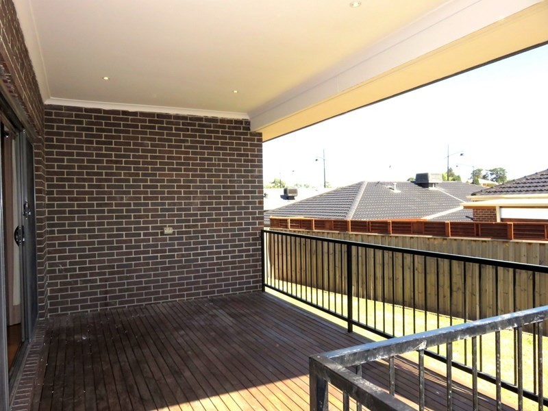 6 Wildflower Grove, Mernda VIC 3754