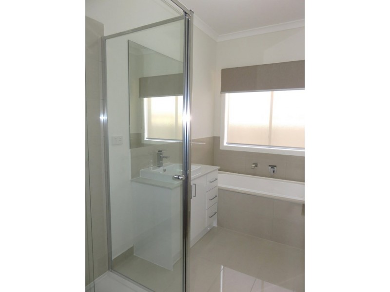 14 Ligures Street, Wollert VIC 3750