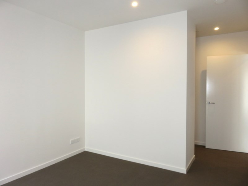 111/30 Oleander Drive, Mill Park VIC 3082
