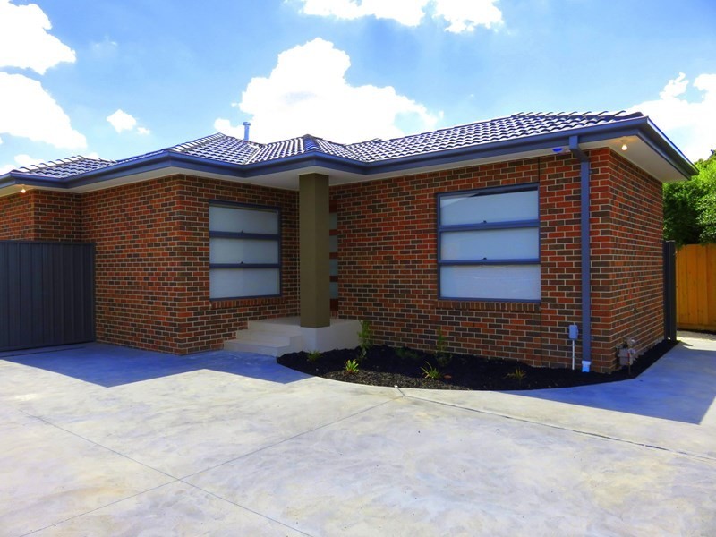 4/8 Prince Andrew Avenue, Lalor VIC 3075