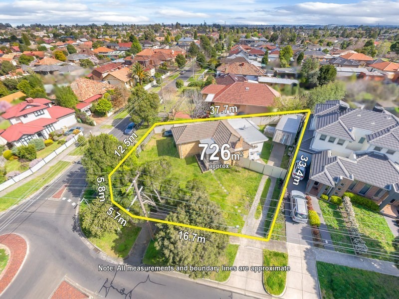 5 Borrie Street, Reservoir VIC 3073