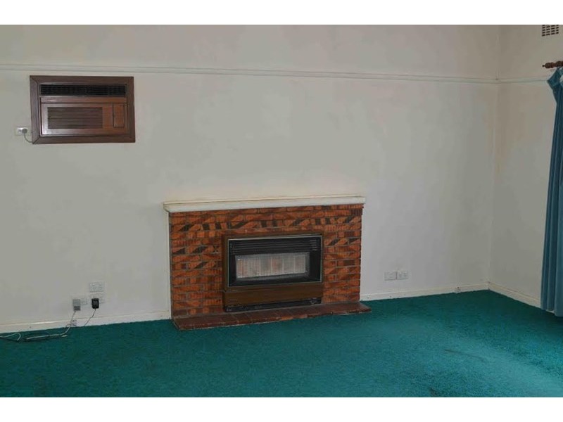 4 Browning Street, Kingsbury VIC 3083