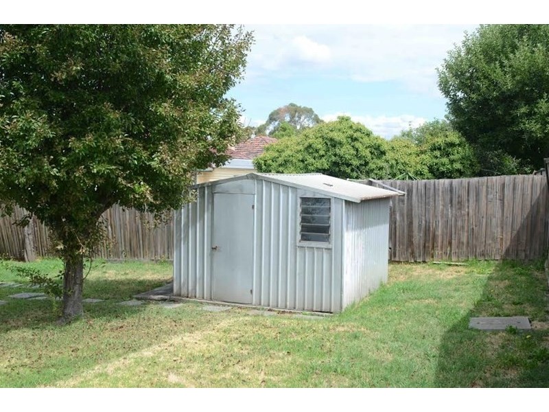 4 Browning Street, Kingsbury VIC 3083