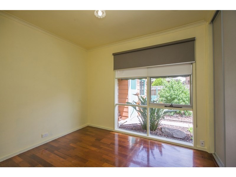 23 Horseshoe Crescent, Epping VIC 3076