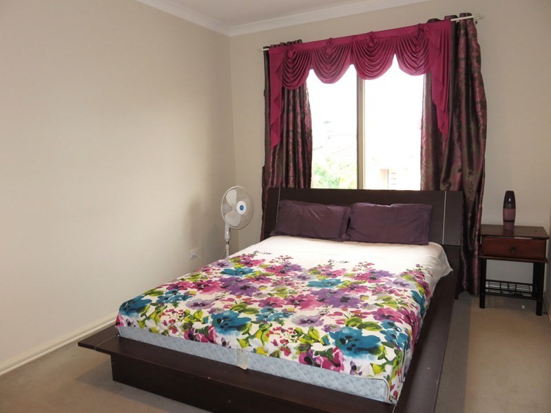 2 Balmoral Grove, Epping VIC 3076