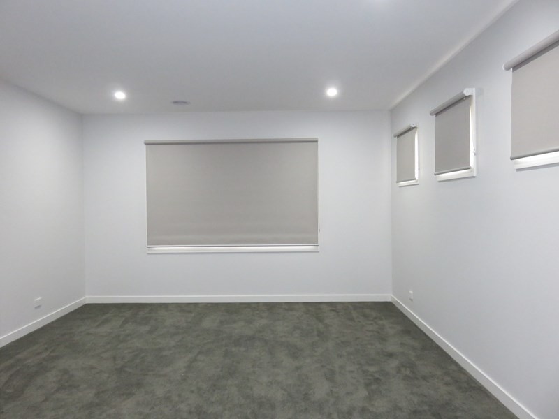 9 Lockley Parade, South Morang VIC 3752