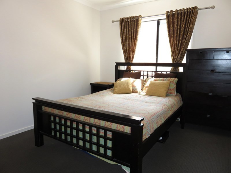 13 Lanesborough Way, Lalor VIC 3075