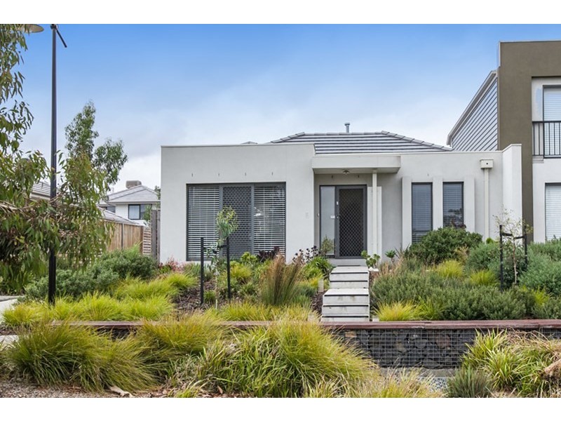 16 Lucca Walk, Mernda VIC 3754