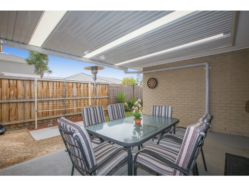 16 Lucca Walk, Mernda VIC 3754