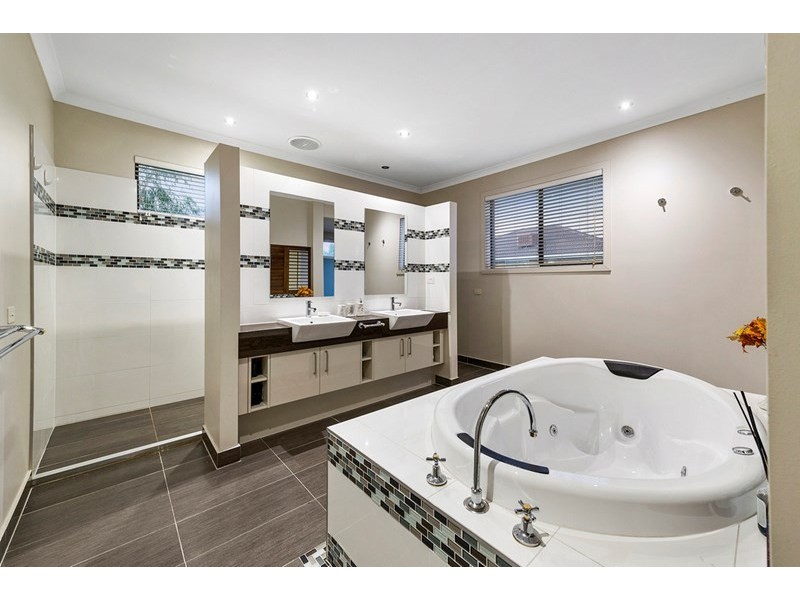 3 Hayston Boulevard, Epping VIC 3076