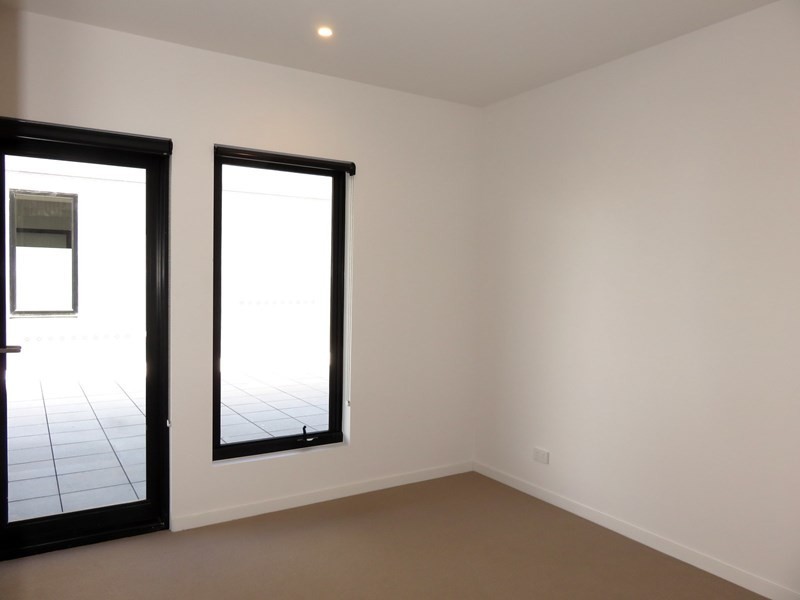 107/30 Oleander Drive, Mill Park VIC 3082