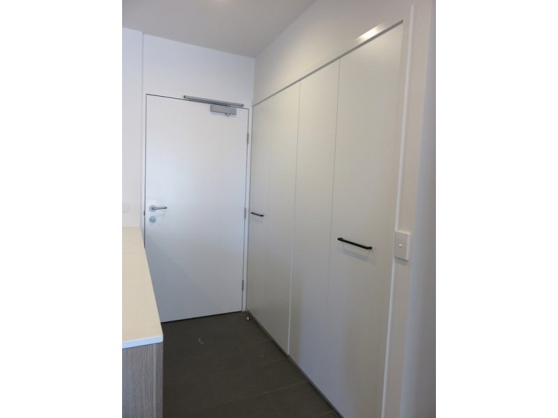 112/30 Oleander Drive, Mill Park VIC 3082