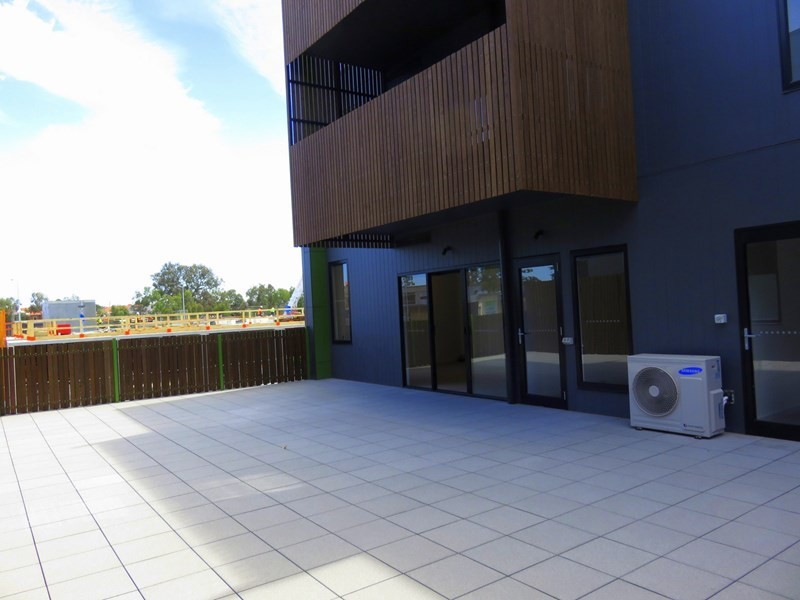 112/30 Oleander Drive, Mill Park VIC 3082