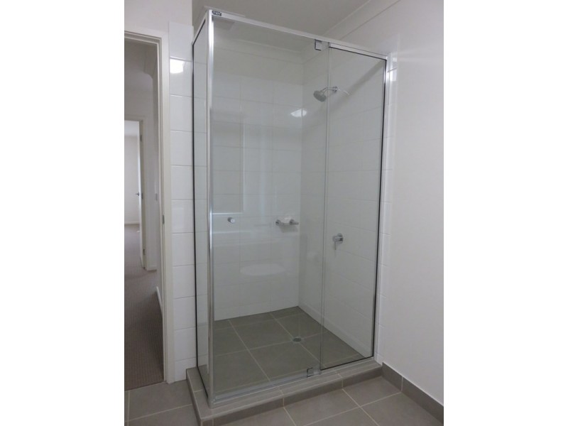 25 Woodcutters Grove, Epping VIC 3076