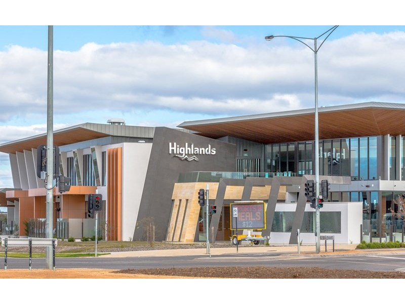 8 Nethercote Street, Craigieburn VIC 3064