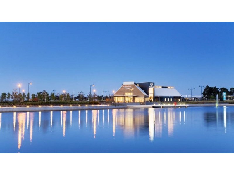 8 Nethercote Street, Craigieburn VIC 3064