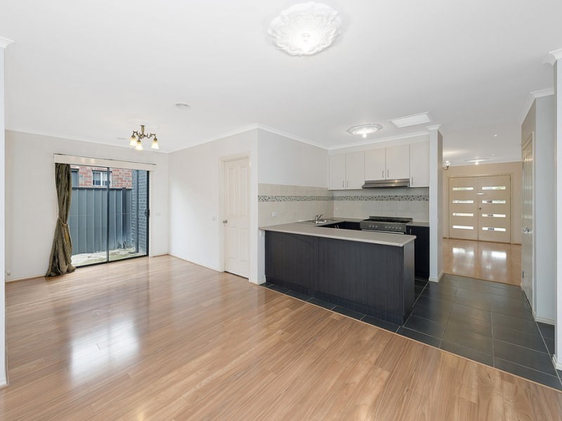 85 Cradle Mountain Drive, Craigieburn VIC 3064