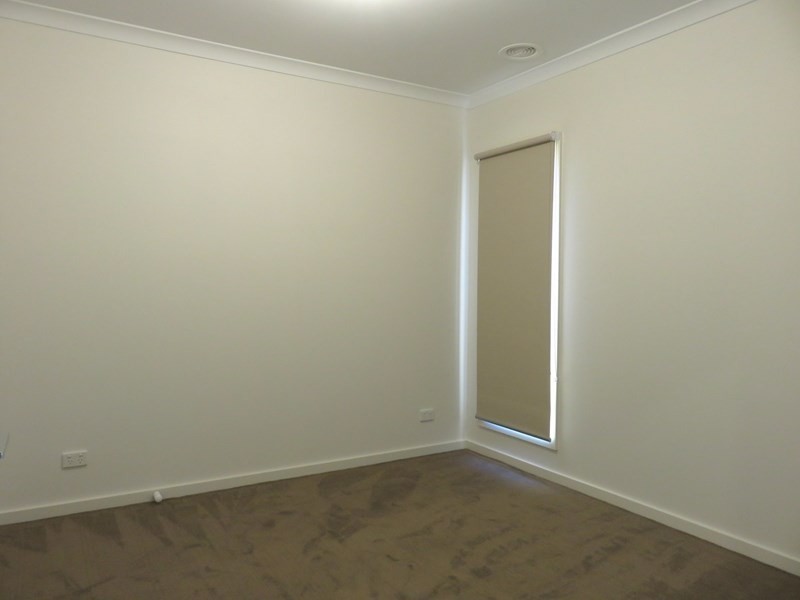 21 O’Shannassy Way, Whittlesea VIC 3757