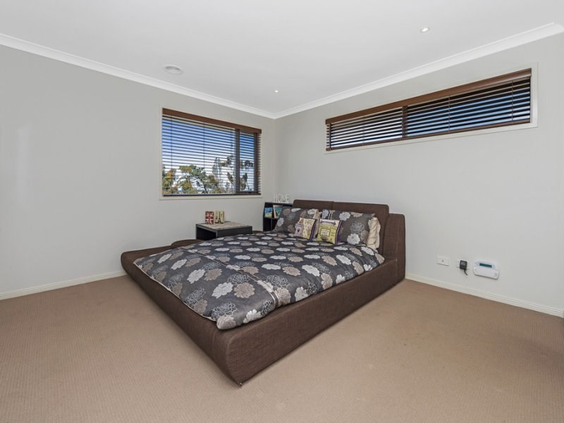 42 Vockensohn Place, Epping VIC 3076