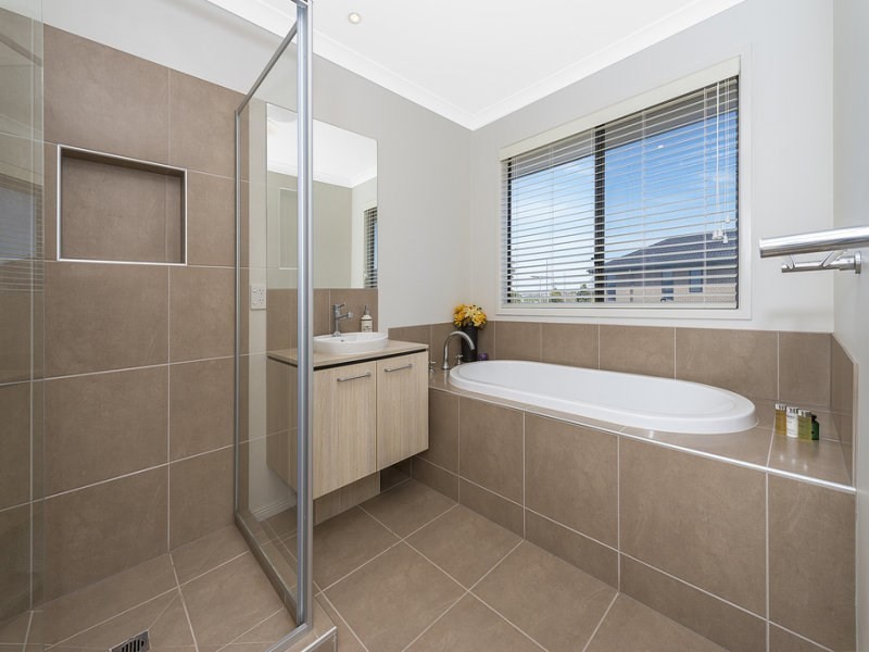 42 Vockensohn Place, Epping VIC 3076