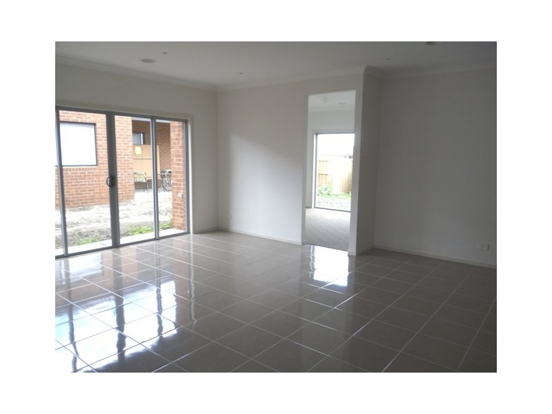 49 Wuchatsch Avenue, Epping VIC 3076