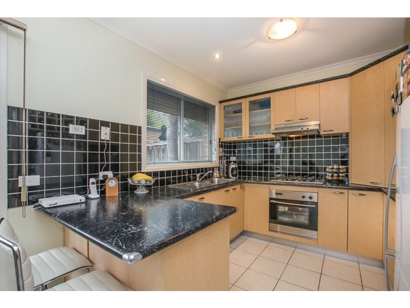 2/31 Loxton Terrace, Epping VIC 3076