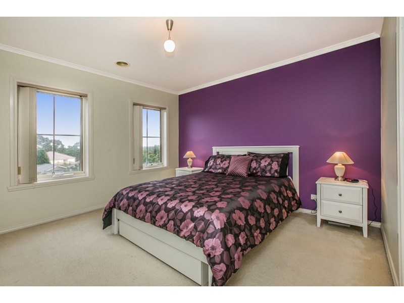 2/31 Loxton Terrace, Epping VIC 3076