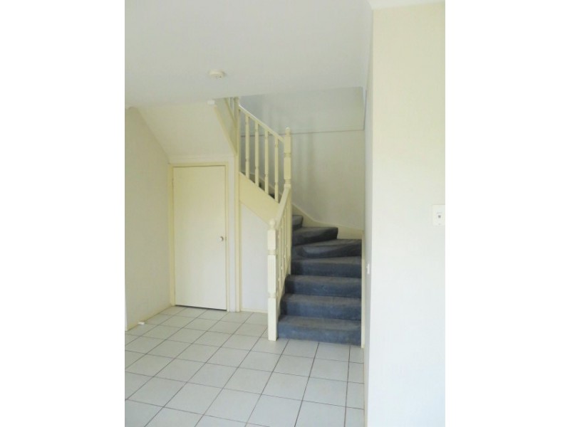 28 Kennedy Parade, Roxburgh Park VIC 3064