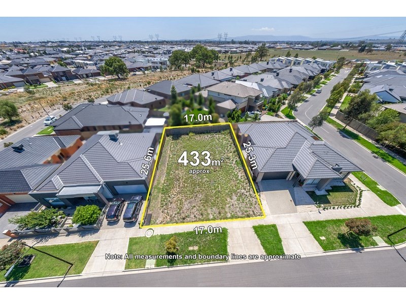 22 Phoenix Circuit, Epping VIC 3076
