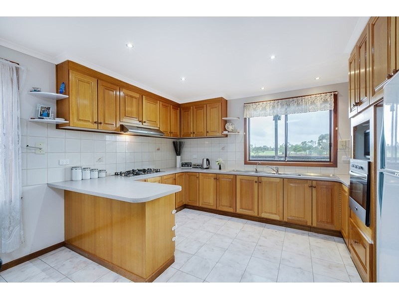 174 Darebin Drive, Lalor VIC 3075