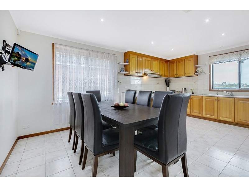 174 Darebin Drive, Lalor VIC 3075