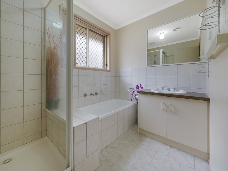 40 Dickens Street, Lalor VIC 3075