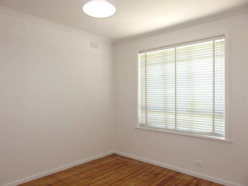 18 Edmondson Street, Lalor VIC 3075