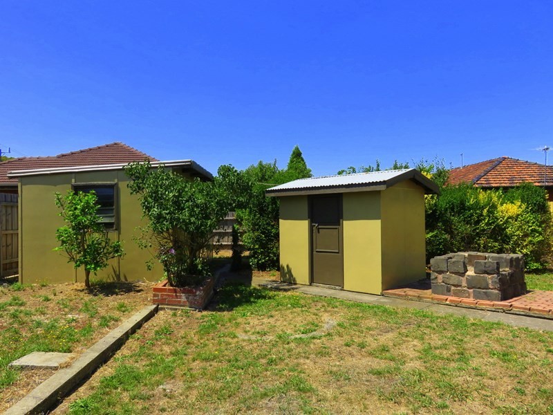 18 Edmondson Street, Lalor VIC 3075