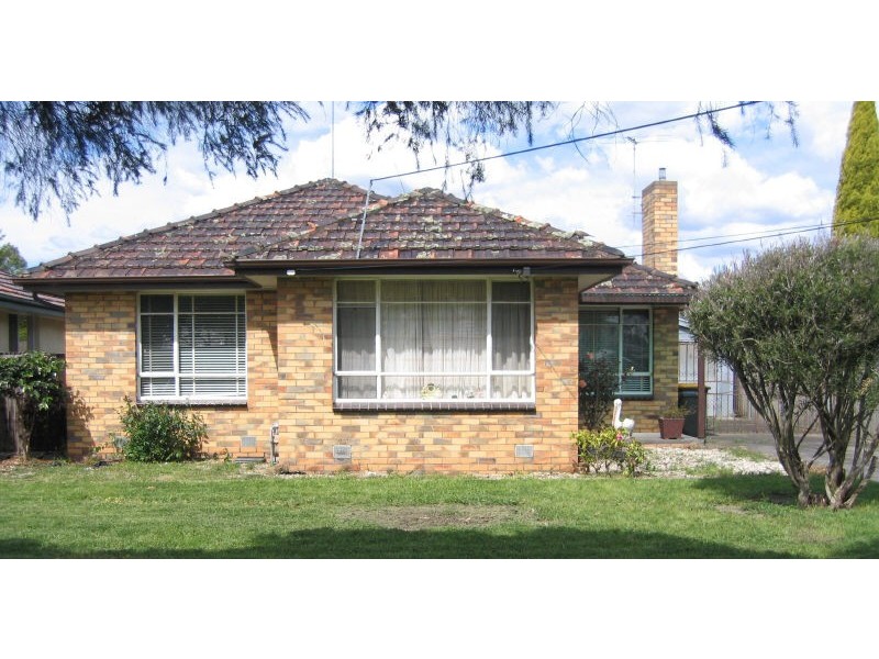 2 Lloyd Avenue, Epping VIC 3076