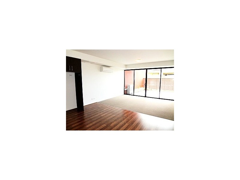 3/90 Epping Road, Epping VIC 3076